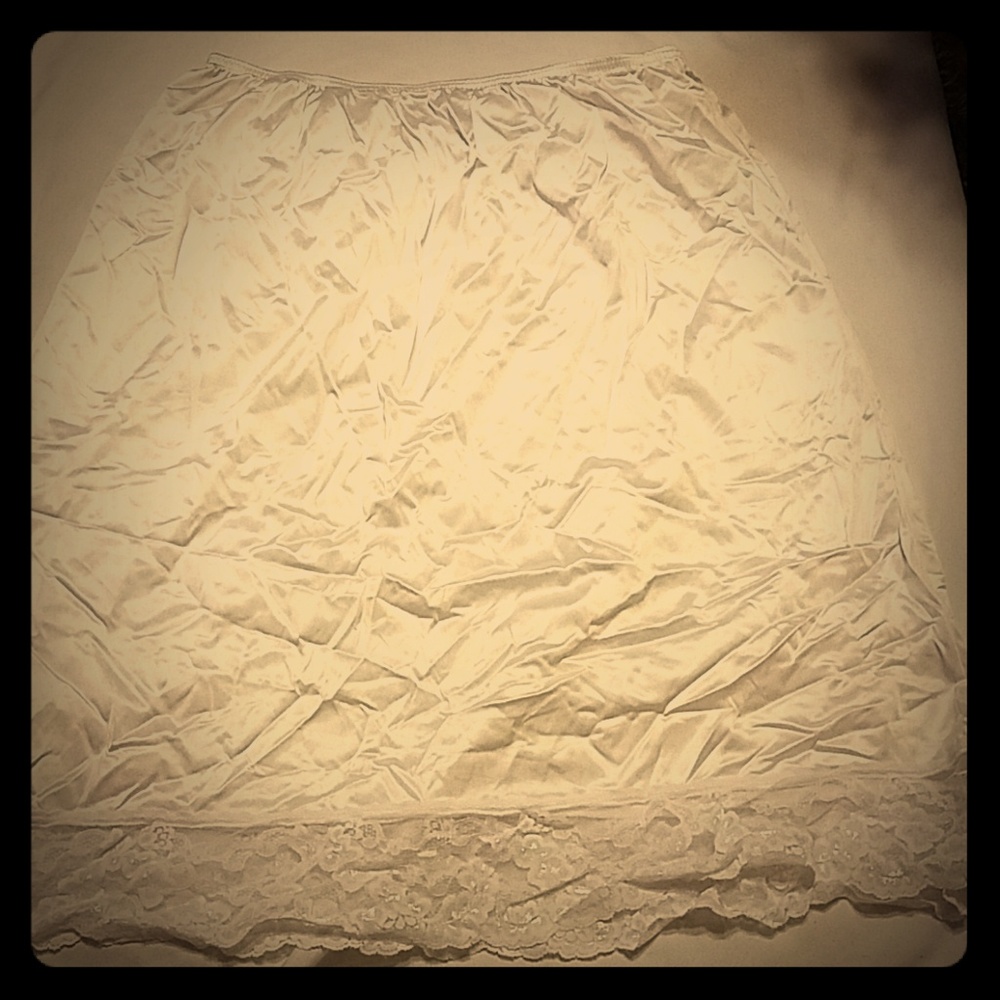 Vasserette white lace half slip 2x